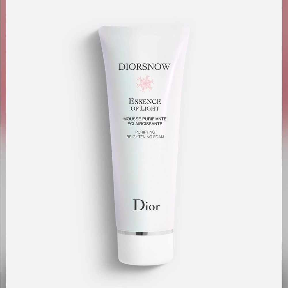 🆕 Dior Snow Essence of Light Purifying Brightening Foam